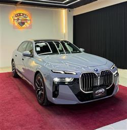 بي ام دبليو الفئة 7